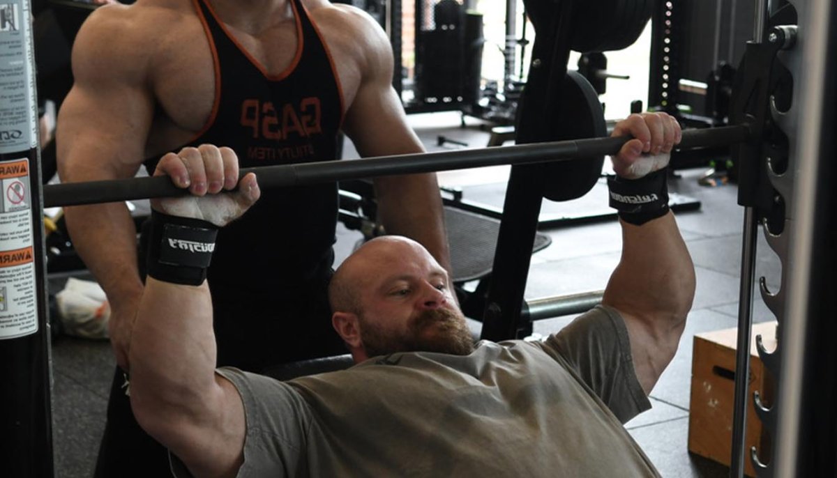 Master Your Bench Press: Benefits of Using Wrist Wraps