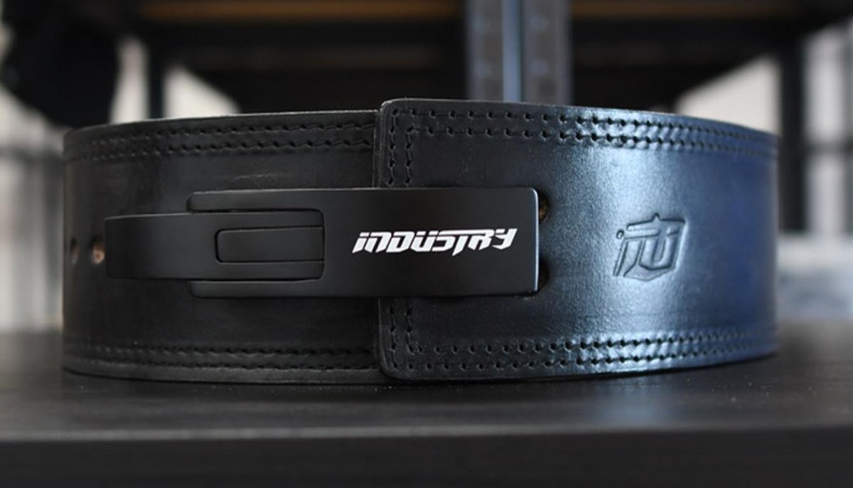 Single Prong vs Double Prong Lifting Belt: Which is Best for Your Training?