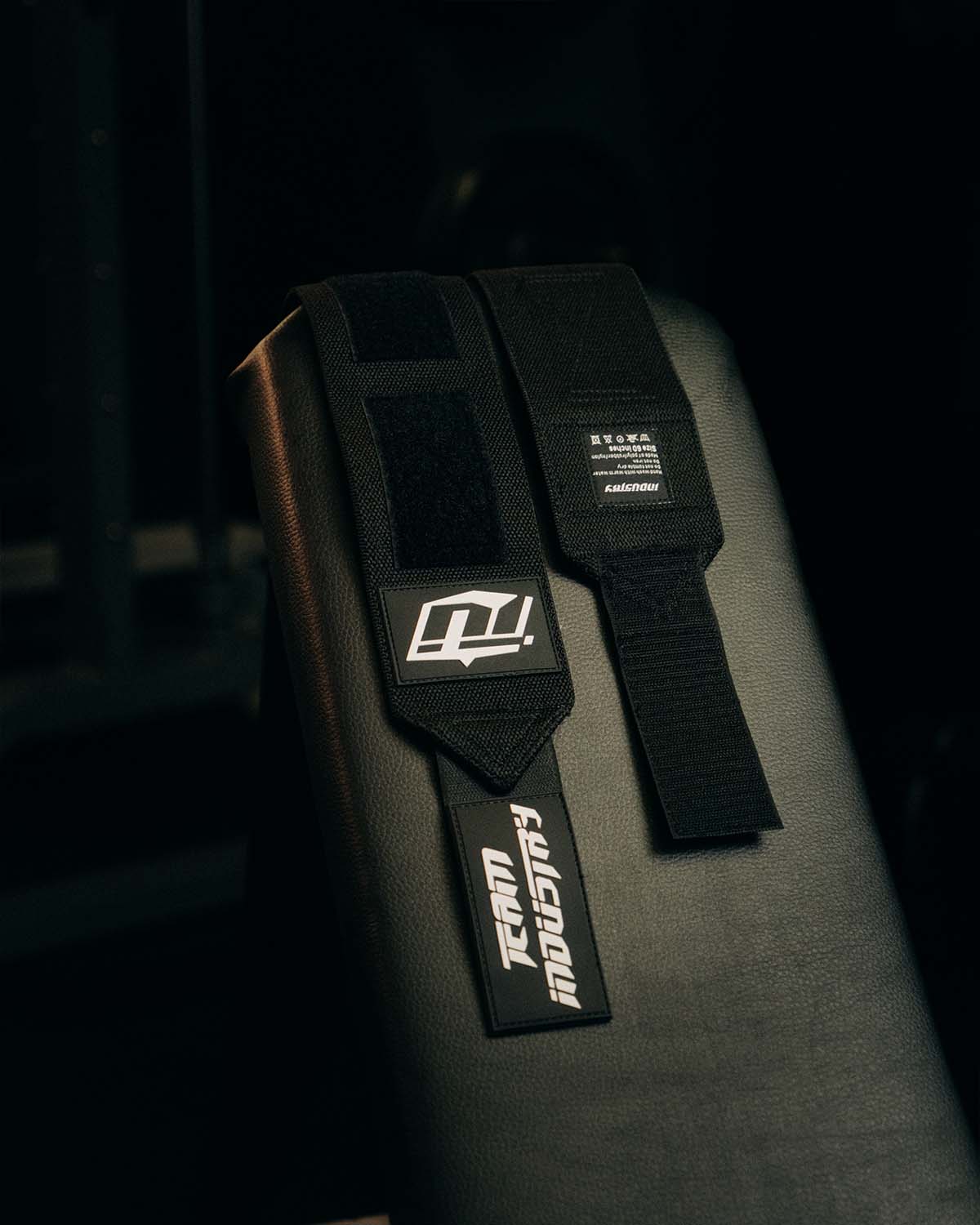 elbow wraps for bench press