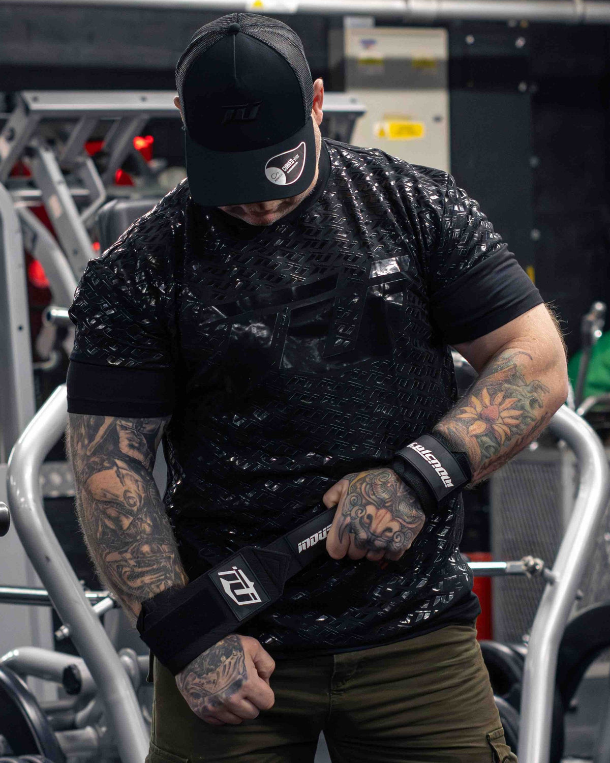 INDUSTRY STRONGMAN GRIP SHIRT