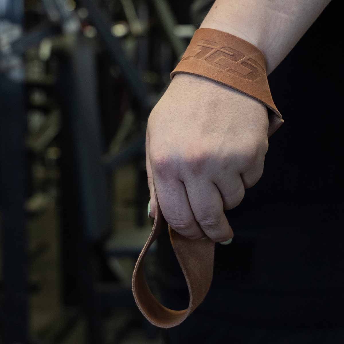 industry leather lifting straps for lucy underdown