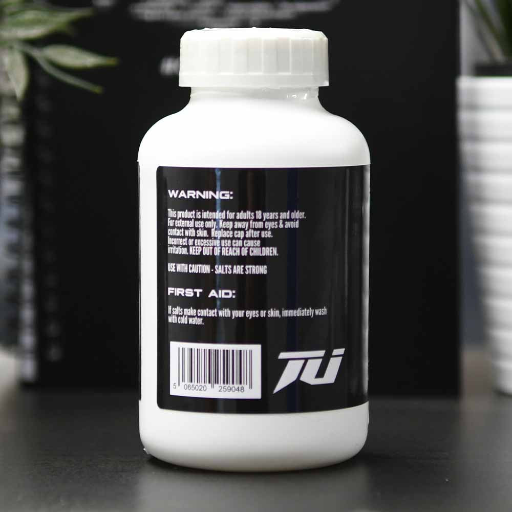 Team INDUSTRY SMELLING SALTS WEIGHT TRAINING