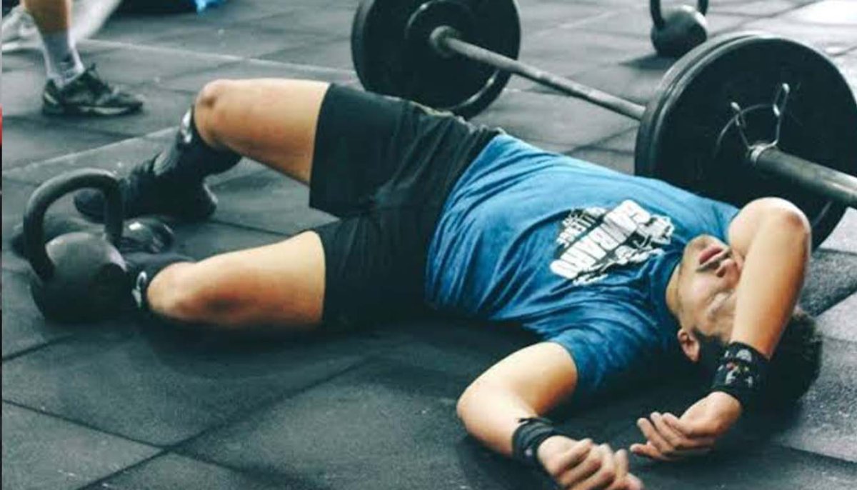 Signs of Overtraining in Strength Sports: A Lifter’s Guide to Recovery