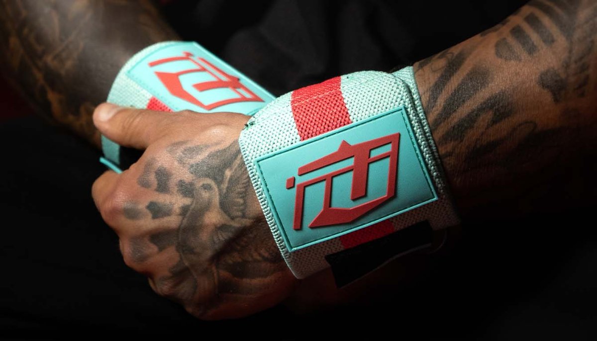 Best Powerlifting Wrist Wraps: 2026 Selection Guide