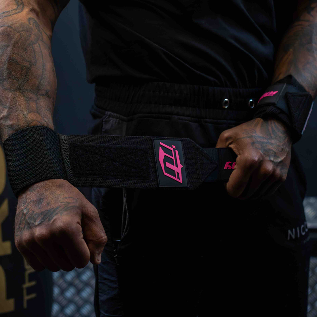 INDUSTRY WRIST WRAPS WEIGHT TRAINING BODYBUILDING