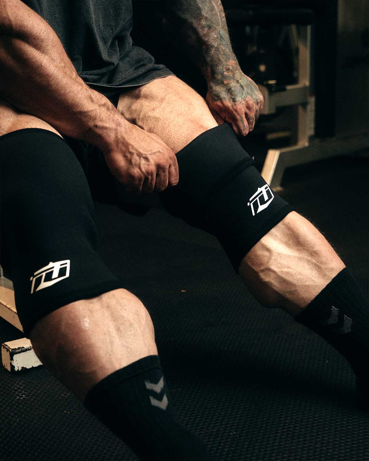 7mm neoprene knee sleeves
