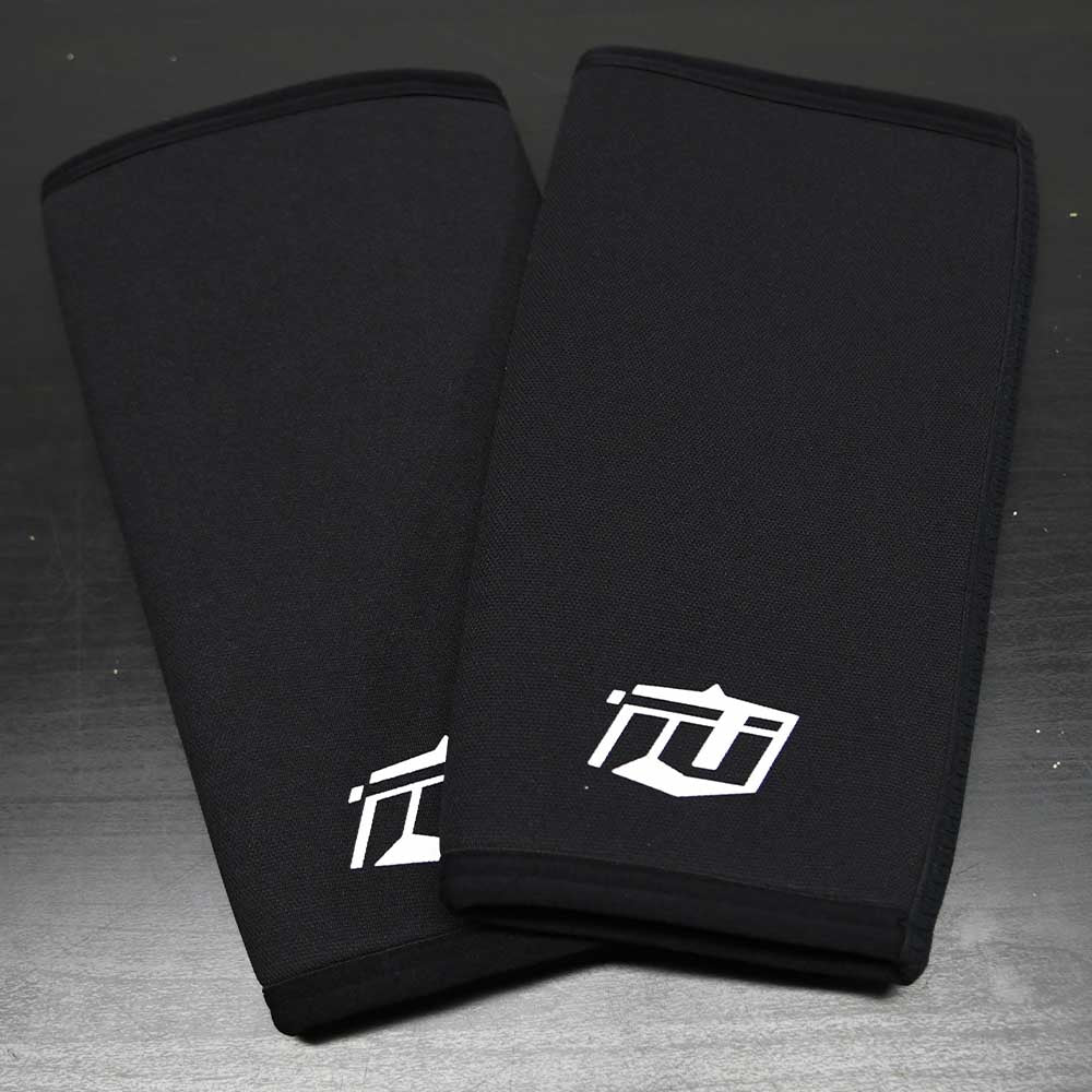 INDUSTRY NEOPRENE KNEE SLEEVES