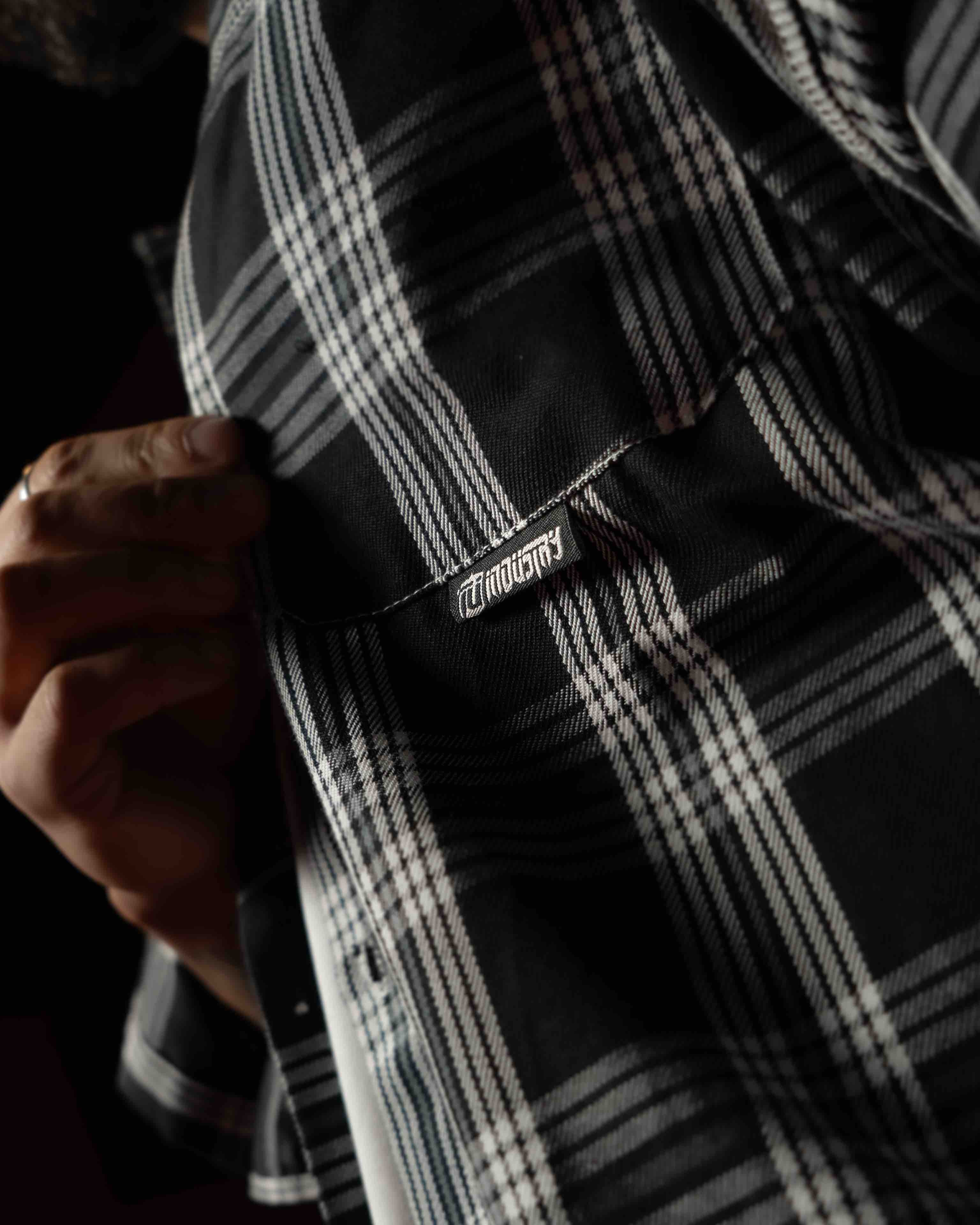 Statement Shirt - Long Sleeve