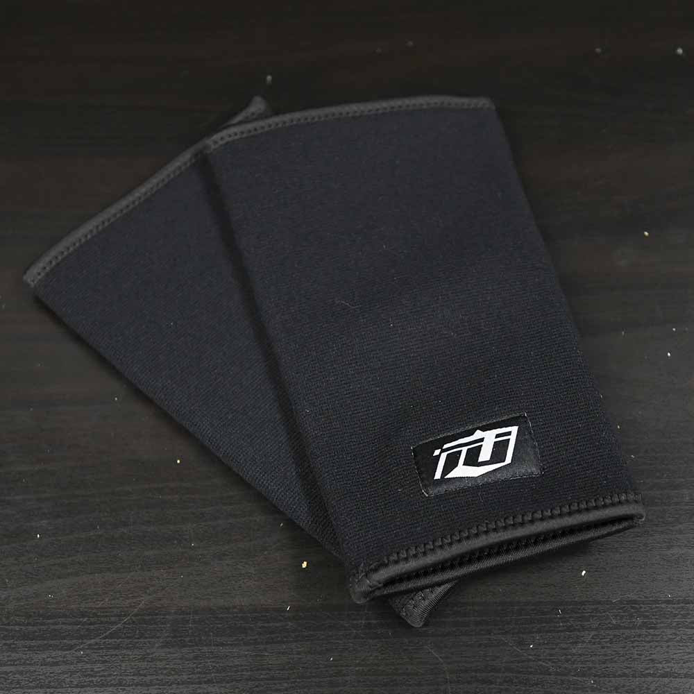 DUAL PLY COMPRESSION ELBOW SLEEVES FOR WEIGHT TRAINING