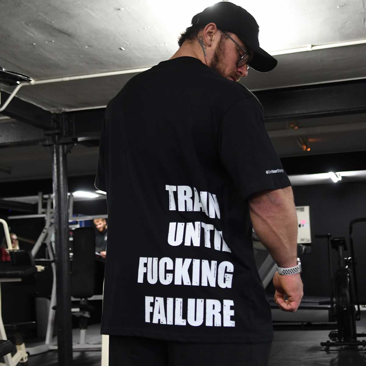 team industry oversize mens tee for bodybuilding & fitness