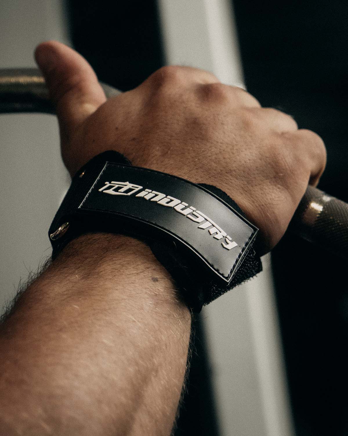 industry weight lifting versa style hand grips