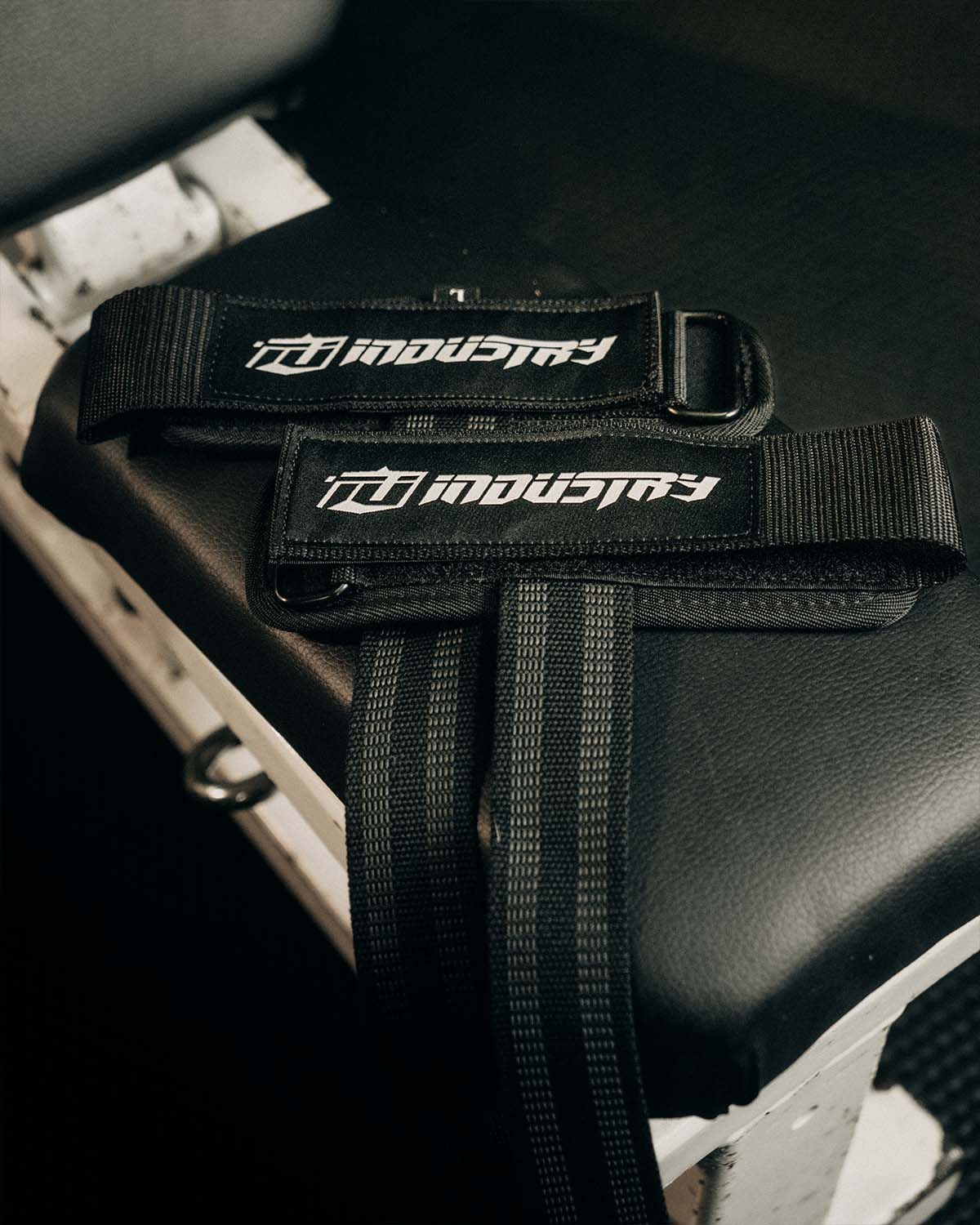 no slip velcro weight lifting straps