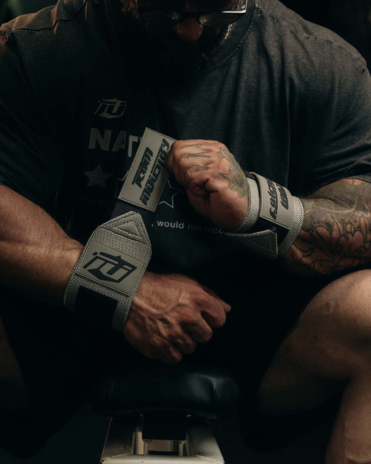 Team Industry Wrist Wraps - Grey