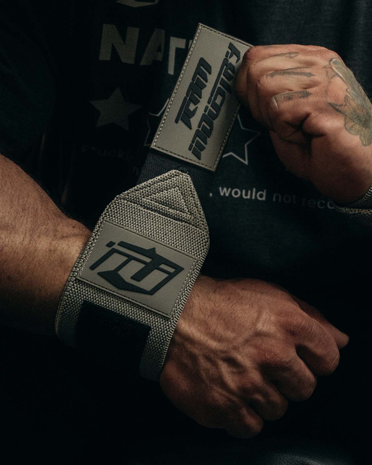 Team Industry Wrist Wraps - Grey